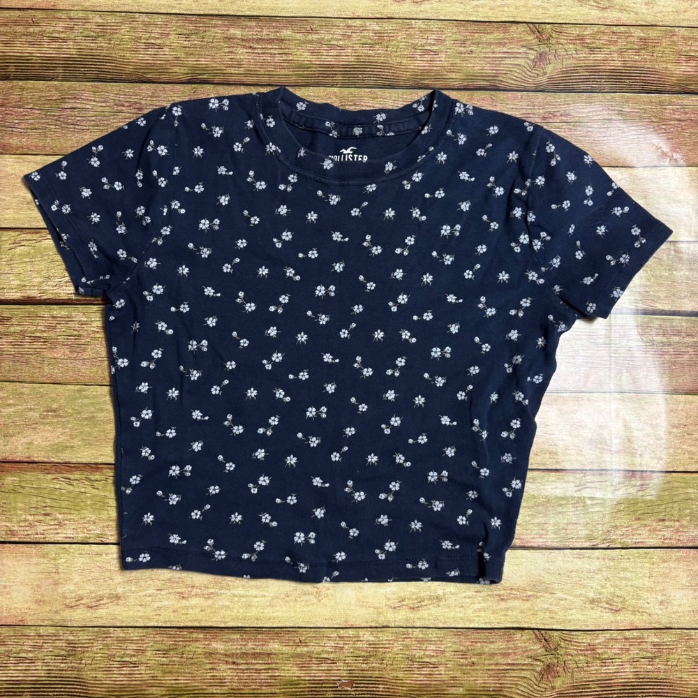 Hollister Navy Blue Floral Crop Top Short Sleeve Y2K Indie Aesthetic Small